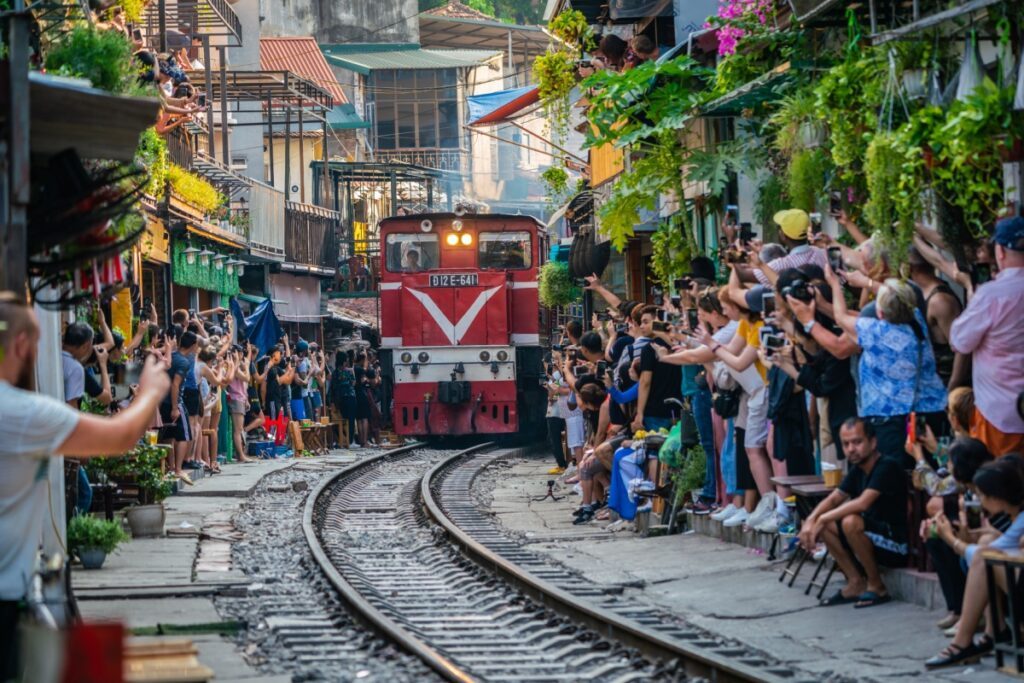 Vietnam Scenic Escape